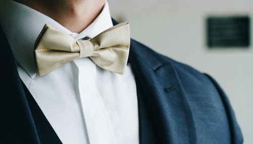 The Power of Formal Tone in Corporate Communication: black tie for brands